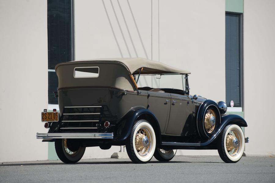  Ford Model 18 Phaeton 1932 года  (фото 2 из 14)